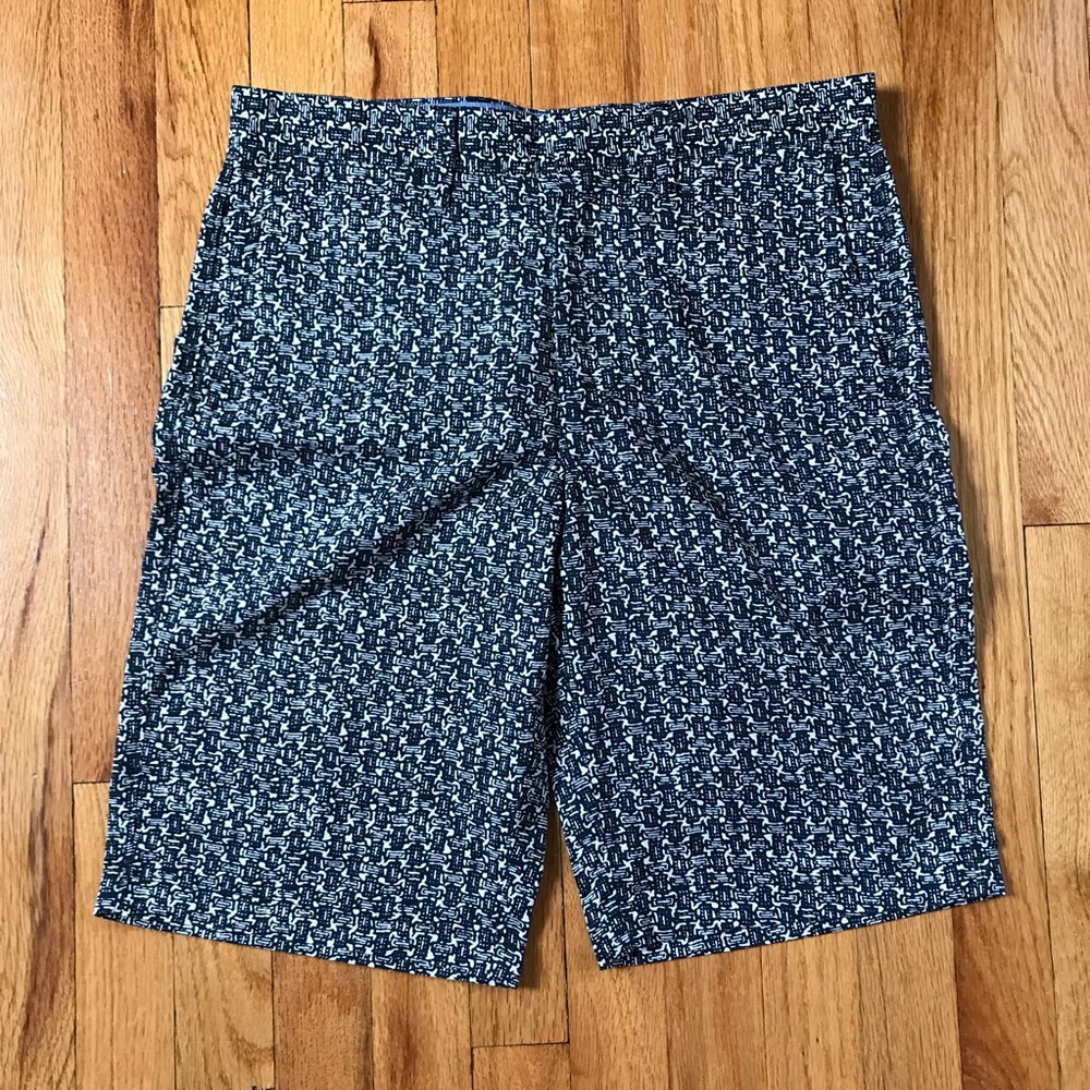 J. Crew Club Navy Off White Patterned Shorts 29x10.5 NWT